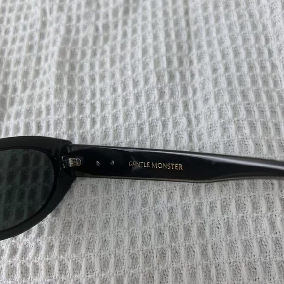 NEW GENTLE MONSTER Void 01 Black Sunglasses - Picture 6 of 10